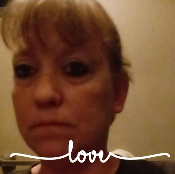 Meet your Posher, Danielle - Picture 1 of 1